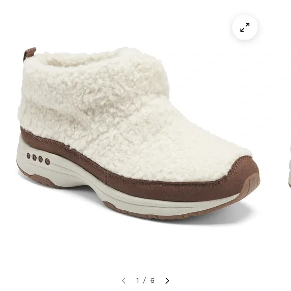 Easy Spirit - Picture 1 of 15